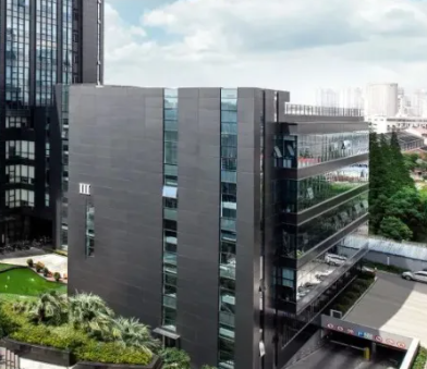 泉州私家庭院绿化与市政园林施工方案对比分析